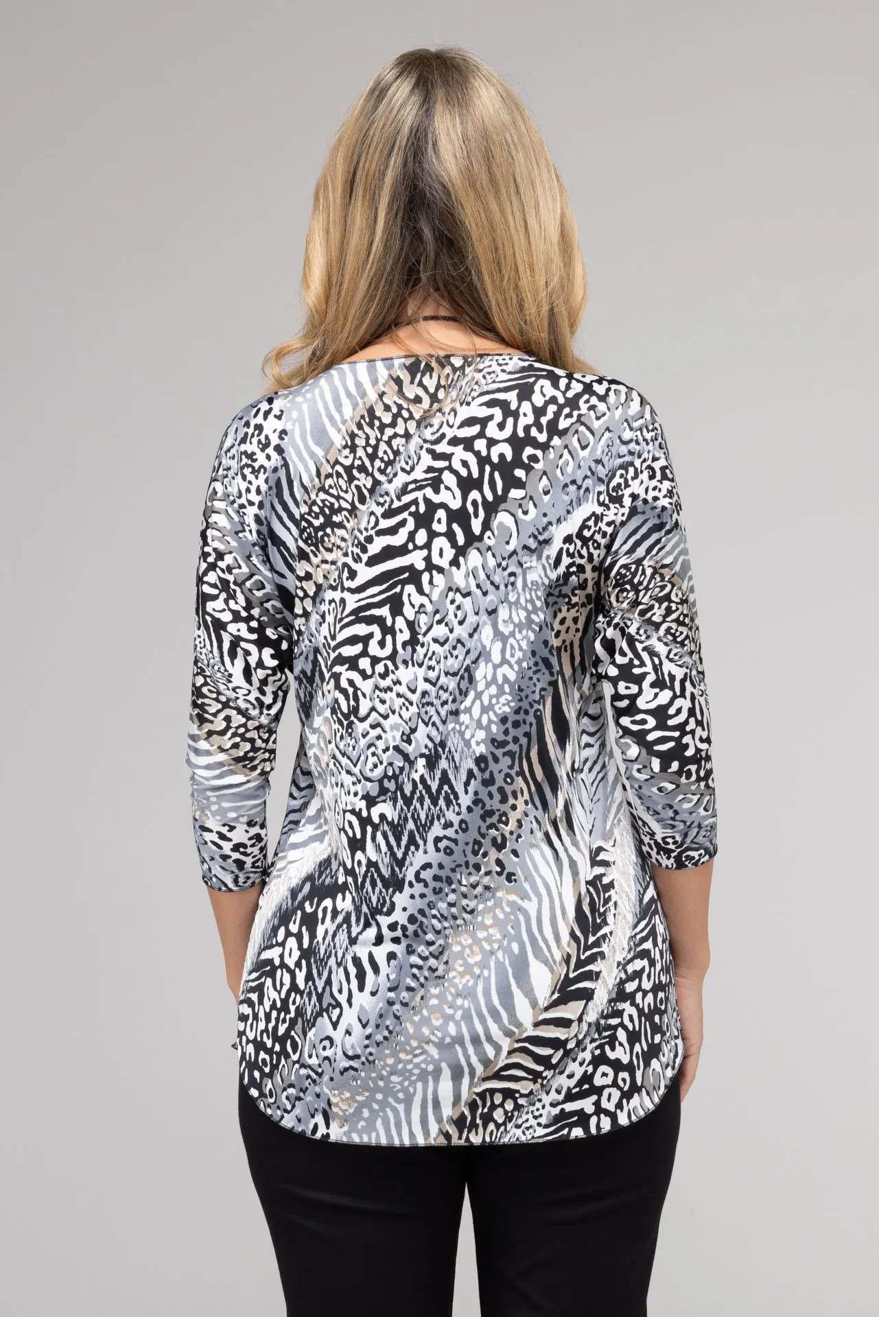 Animal Print 3/4 Sleeve Jersey Top