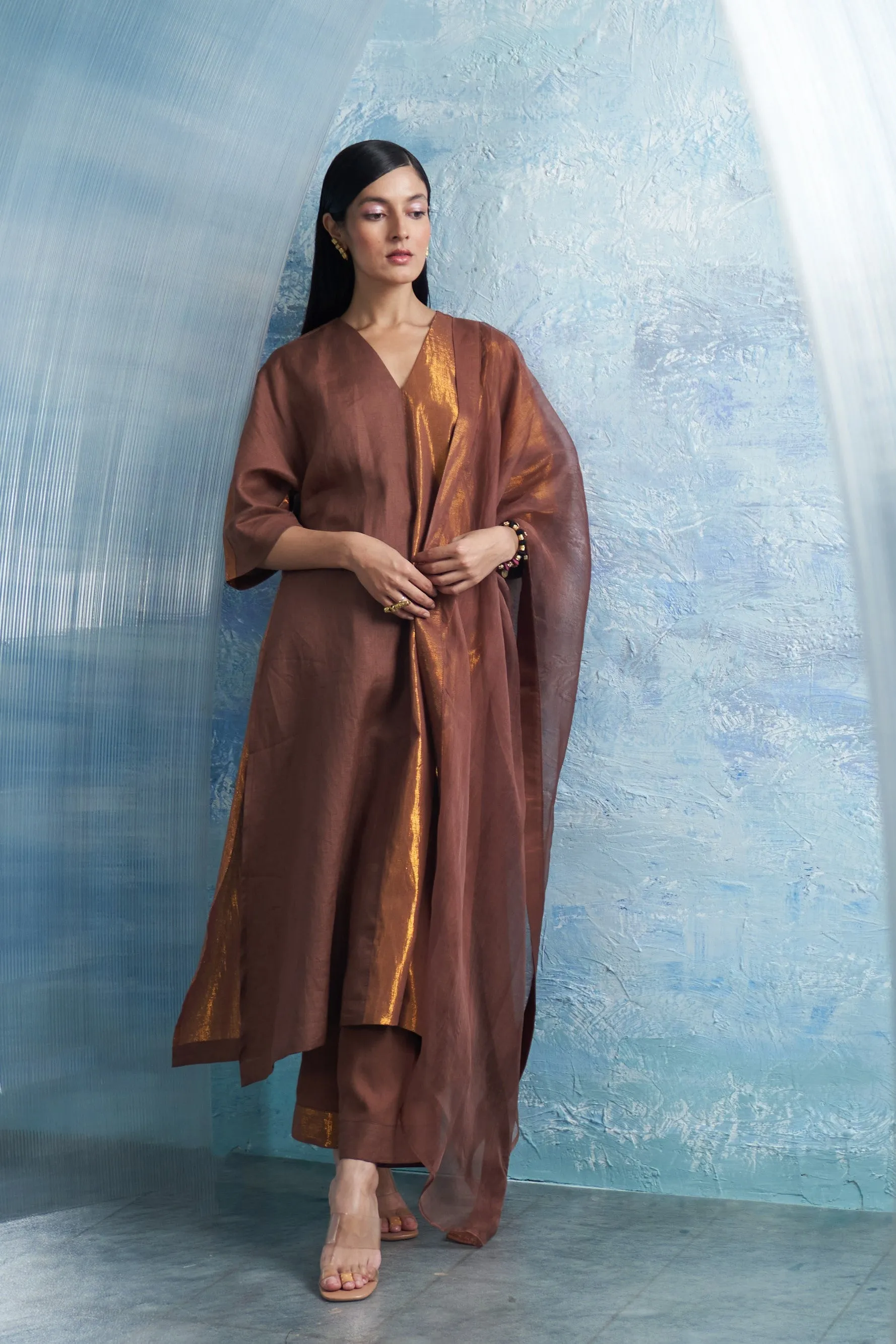 Aura Woody Brown Kurta Set