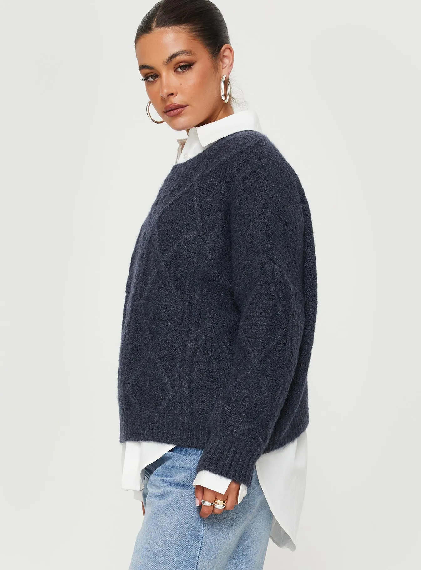 Canlish Cable Knit Sweater Navy